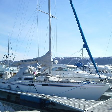 ホテル Norwavey, Sleep In A Boat Krokelvdalen エクステリア 写真